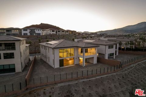 A home in Porter Ranch