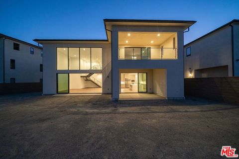 A home in Porter Ranch