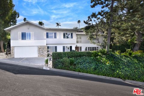 A home in Sherman Oaks