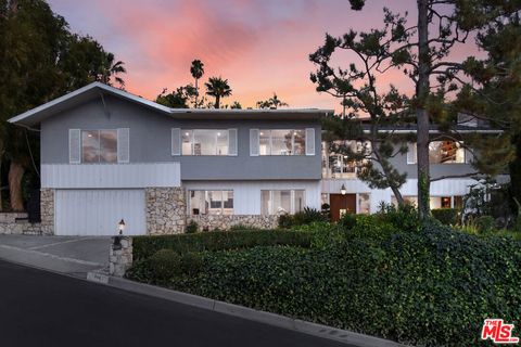 A home in Sherman Oaks