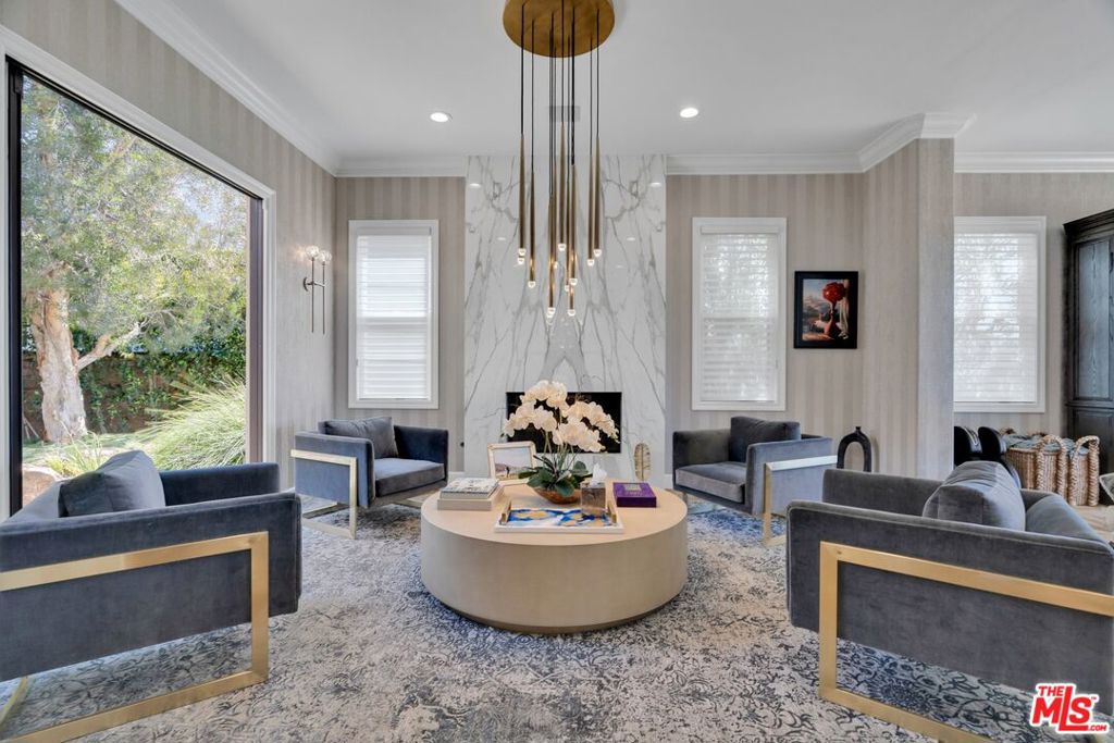 Properties 4 7599 W Coastal View Drive