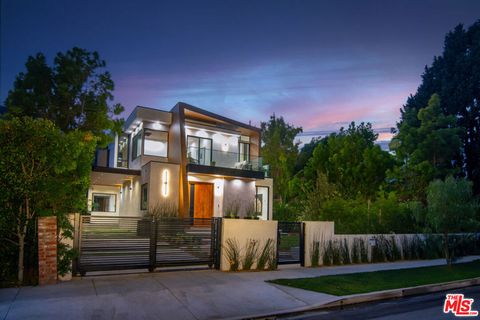 A home in West Hollywood