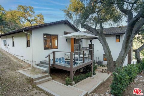 A home in Lake Sherwood