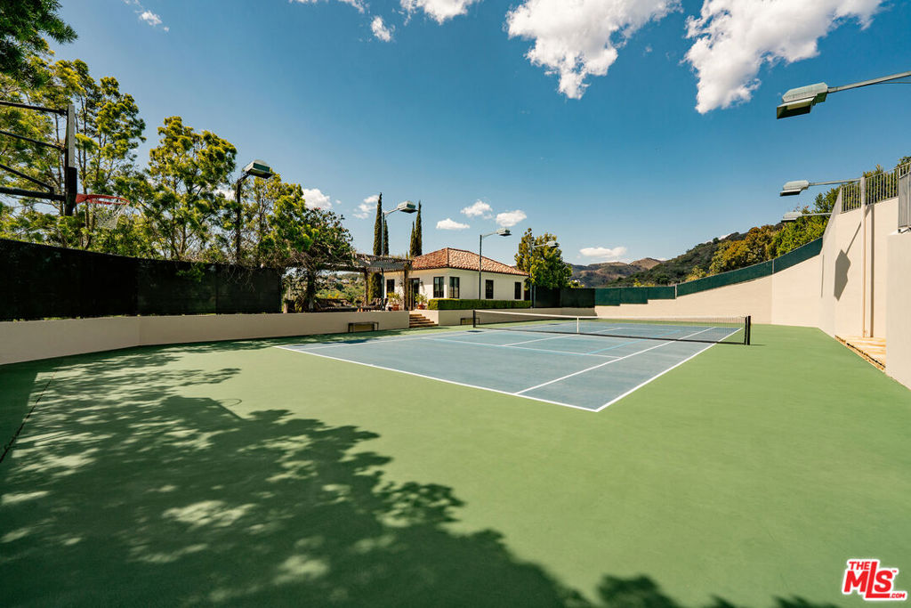 Properties 3 12705 Chalon Road