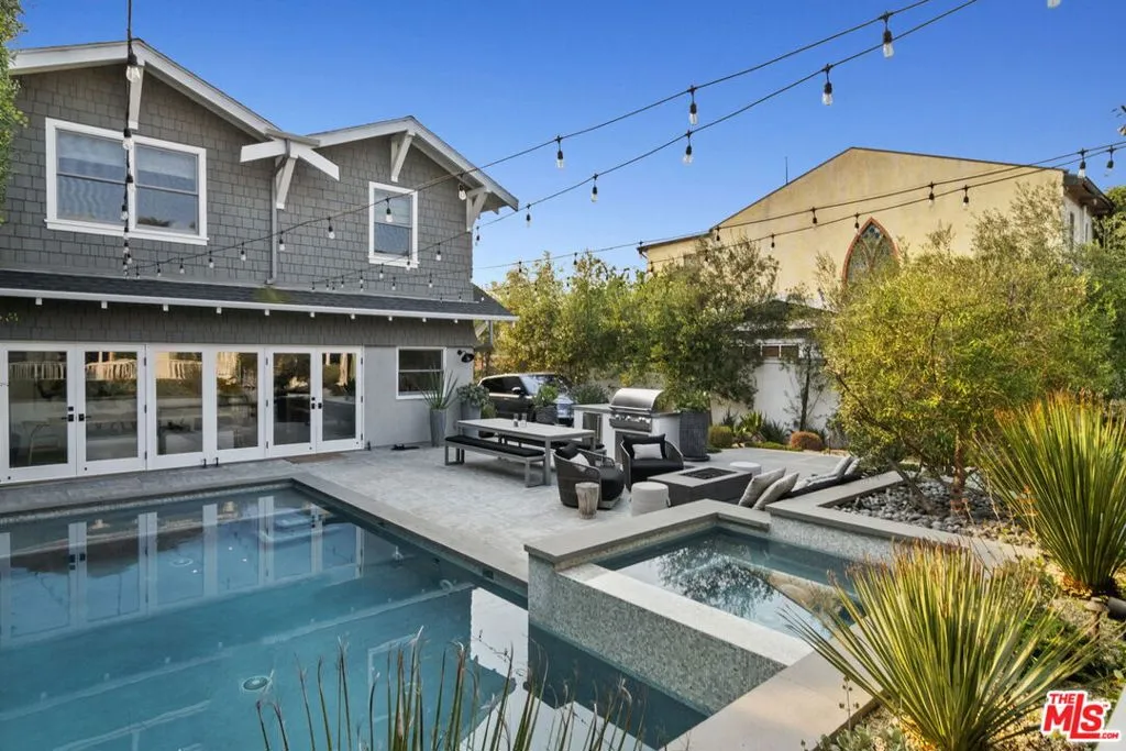 Santa Monica, California 90405, United States, 4 Bedrooms Bedrooms, ,4 BathroomsBathrooms,Residential,Active,12859 Santa Monica, California 90405, United States, 4 Bedrooms Bedrooms, ,4 BathroomsBathrooms,Residential,Active,12859