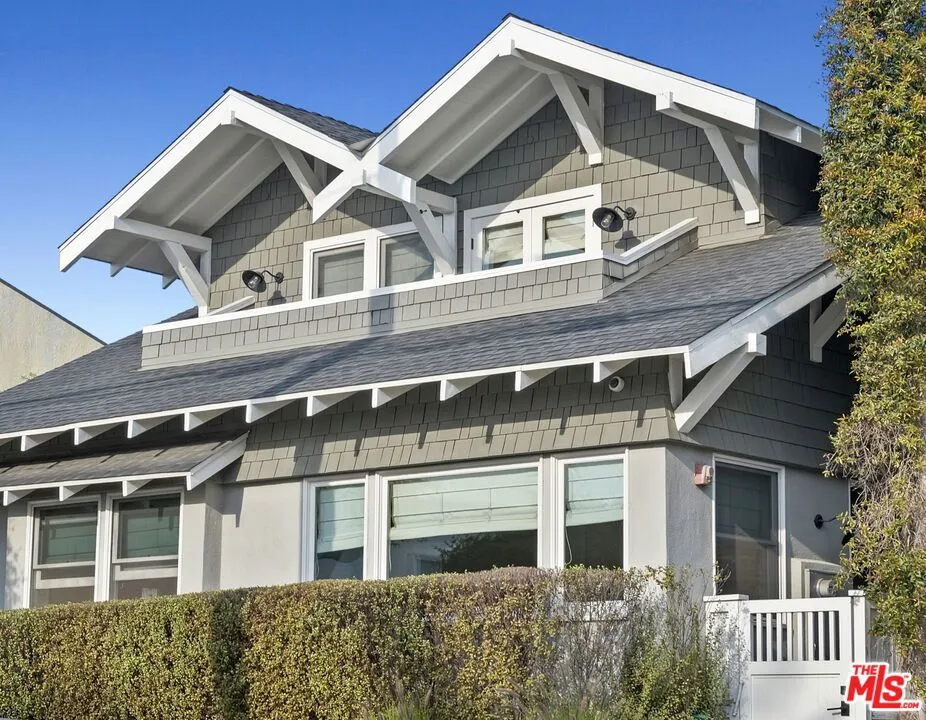 Santa Monica, California 90405, United States, 4 Bedrooms Bedrooms, ,4 BathroomsBathrooms,Residential,Active,12859