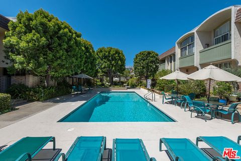 A home in Marina Del Rey