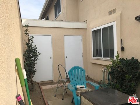 A home in Inglewood