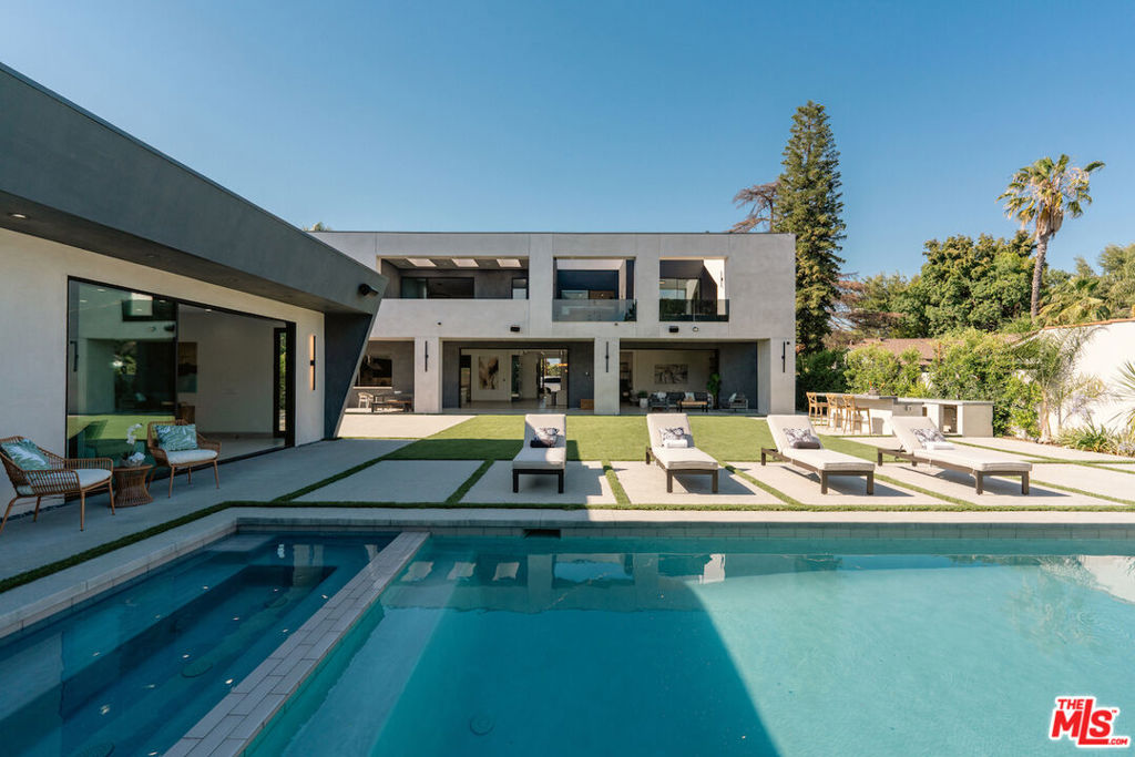 Properties 2 13016 Chandler Boulevard