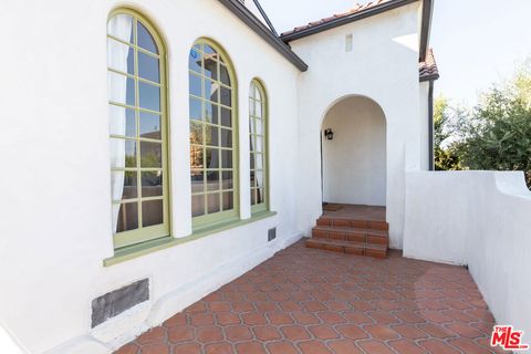 A home in View Park