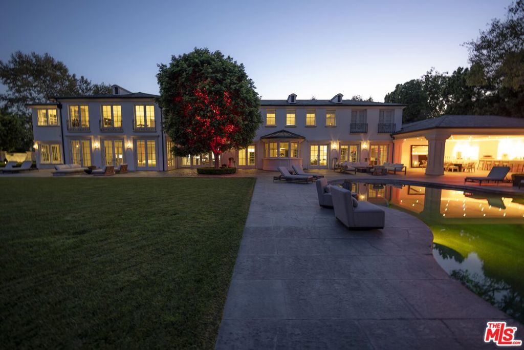 Properties 3 200 S Mapleton Drive