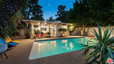 A home in Tarzana