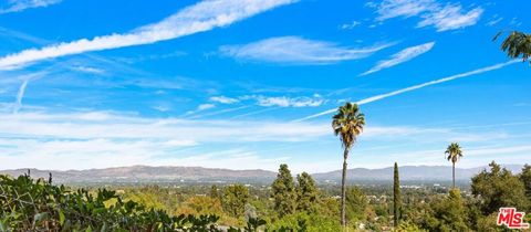 A home in Tarzana