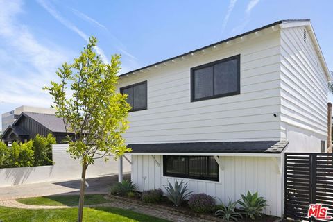 A home in Sherman Oaks