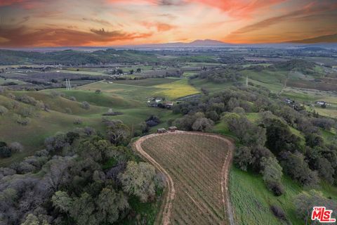 5066 Clayton Road Fairfield CA 94534