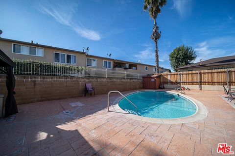 A home in Inglewood