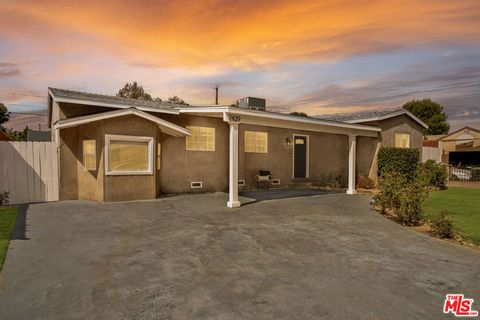 A home in Lake Balboa