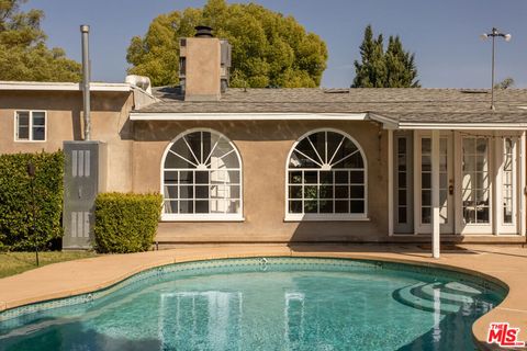 A home in Lake Balboa