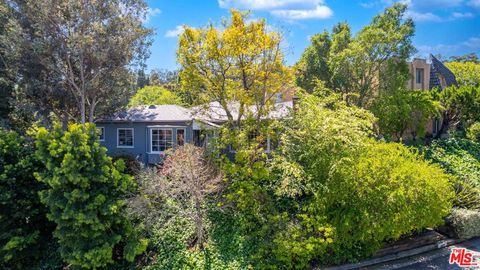 3217 Bennett Drive Los Angeles CA 90068
