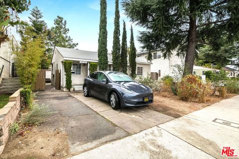 A home in North Hollywood