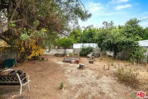 A home in North Hollywood