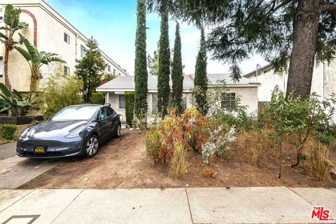 A home in North Hollywood