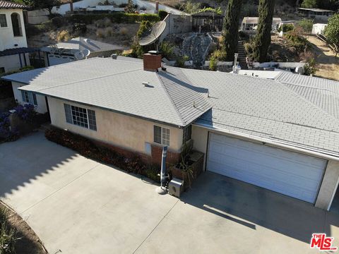 A home in Sunland