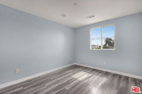 listing image 30