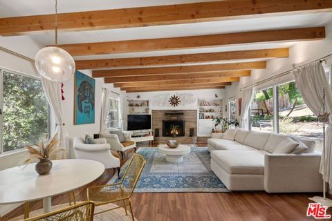1256 N Topanga Canyon Boulevard Topanga CA 90290