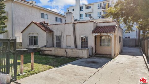 3613 Hughes Avenue Los Angeles CA 90034