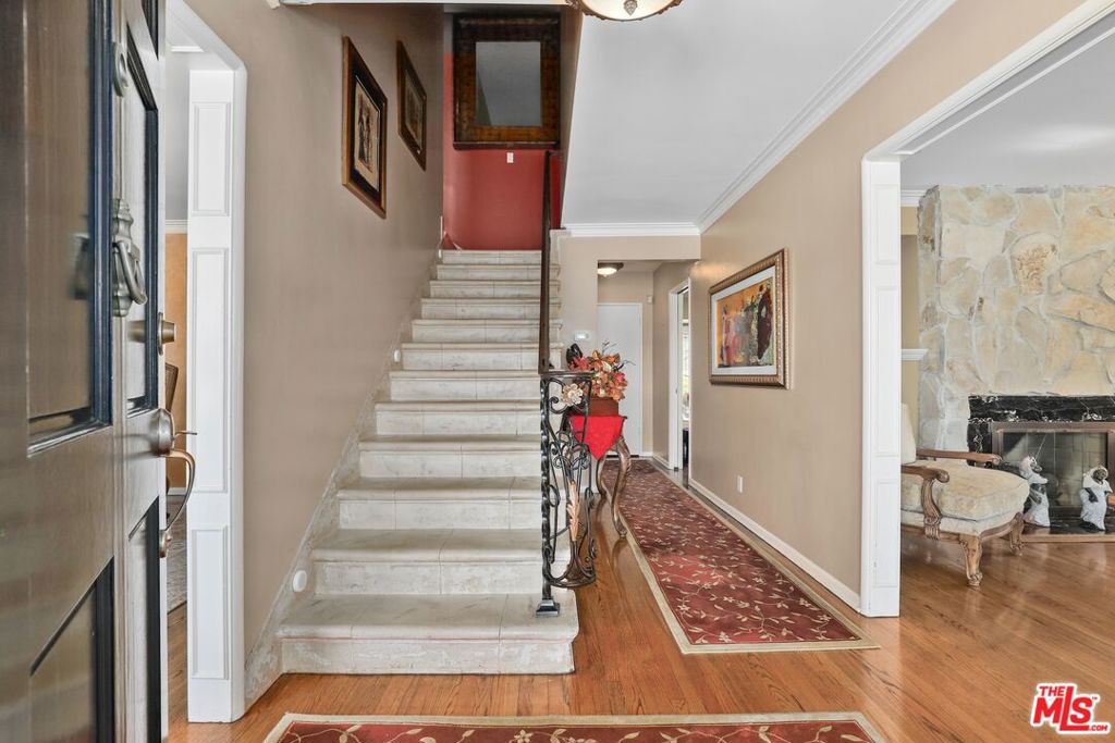 4152 Mount Vernon Drive