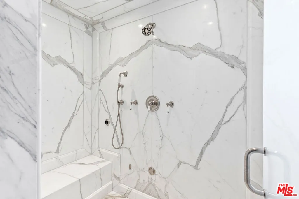 Los Angeles, California 90067, United States, 2 Bedrooms Bedrooms, ,3 BathroomsBathrooms,Residential,Active,36947