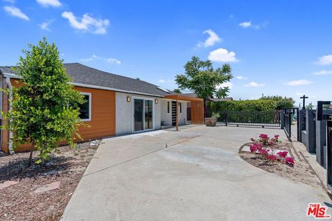 A home in North Hollywood