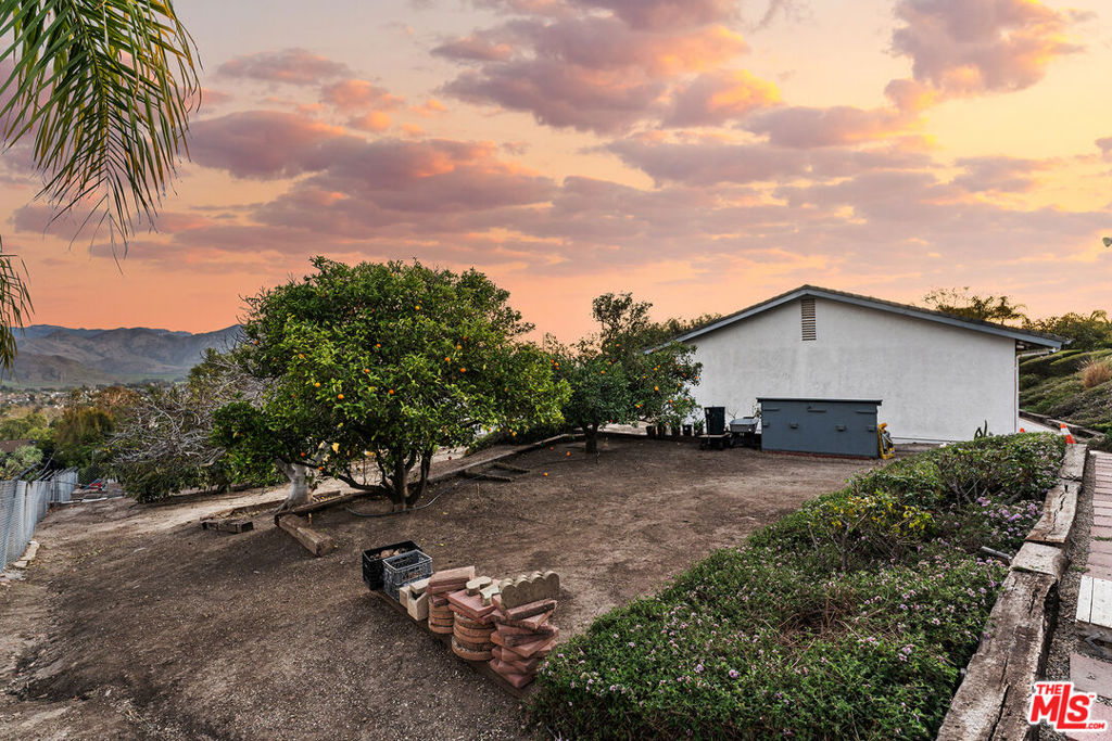 2212 Stacy Lane