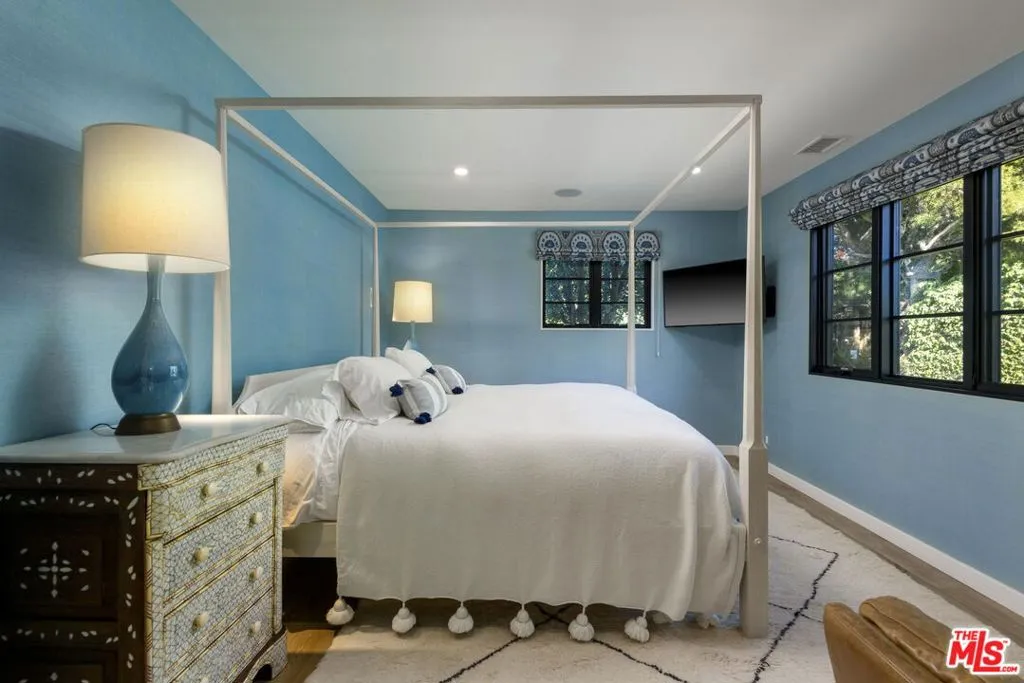 Summerland, California 93067, United States, 2 Bedrooms Bedrooms, ,3 BathroomsBathrooms,Residential,Active,19240