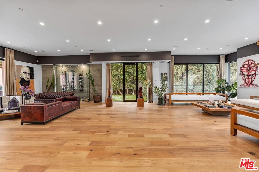 Properties 4 3553 Alana Drive