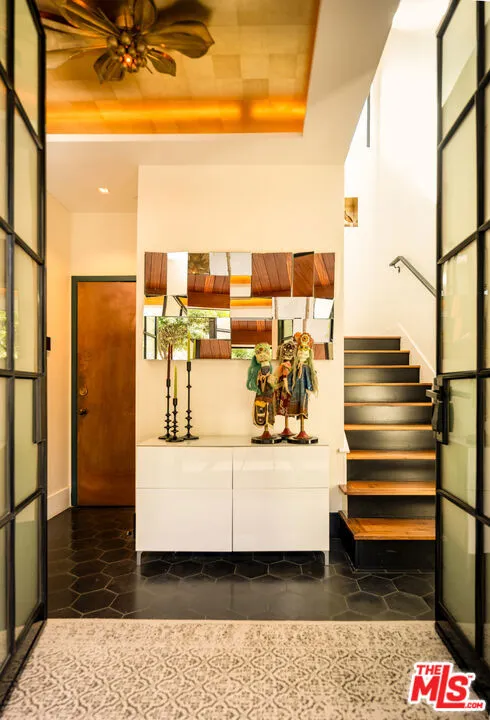 Santa Monica, California 90405, United States, 5 Bedrooms Bedrooms, ,5 BathroomsBathrooms,Residential,Active,83250