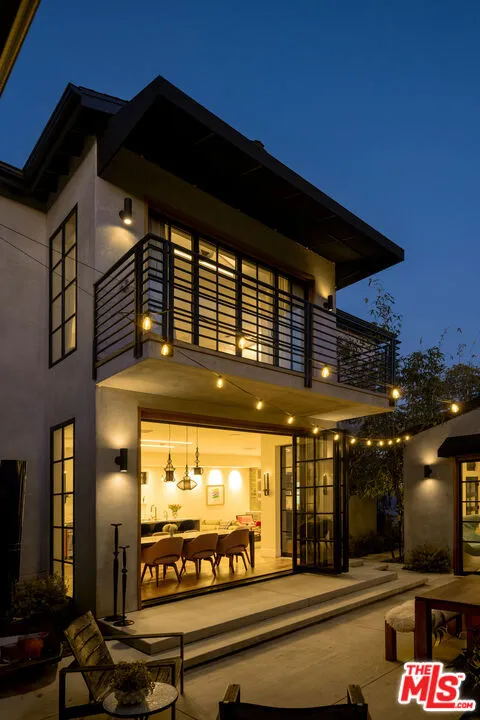 Santa Monica, California 90405, United States, 5 Bedrooms Bedrooms, ,5 BathroomsBathrooms,Residential,Active,83250