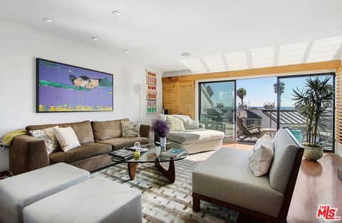 37 SEA COLONY Drive Santa Monica CA 90405