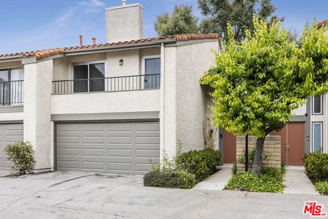 A home in Porter Ranch