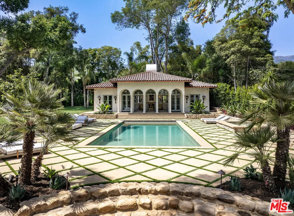 Santa Barbara, California 93108, United States, 9 Bedrooms Bedrooms, ,12 BathroomsBathrooms,Residential,Active,42558