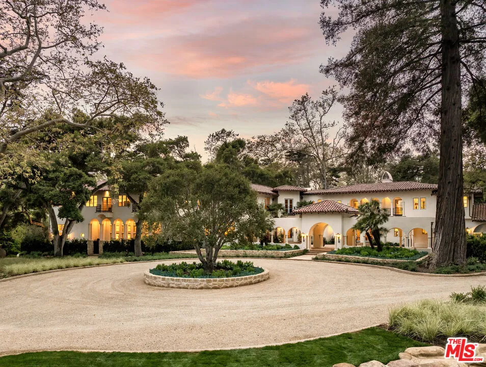 Santa Barbara, California 93108, United States, 9 Bedrooms Bedrooms, ,12 BathroomsBathrooms,Residential,Active,42558