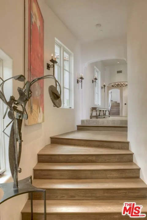 Santa Barbara, California 93108, United States, 9 Bedrooms Bedrooms, ,12 BathroomsBathrooms,Residential,Active,42558