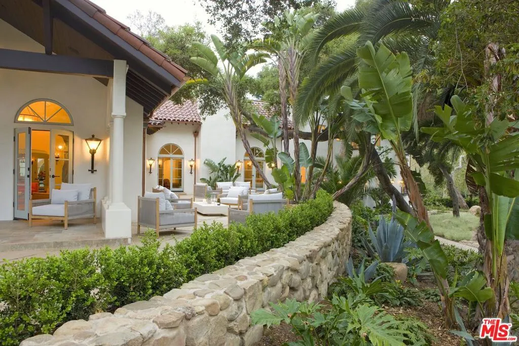 Santa Barbara, California 93108, United States, 9 Bedrooms Bedrooms, ,12 BathroomsBathrooms,Residential,Active,42558