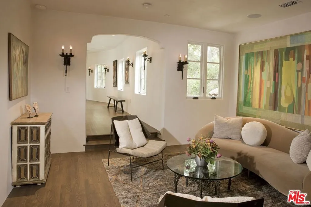 Santa Barbara, California 93108, United States, 9 Bedrooms Bedrooms, ,12 BathroomsBathrooms,Residential,Active,42558