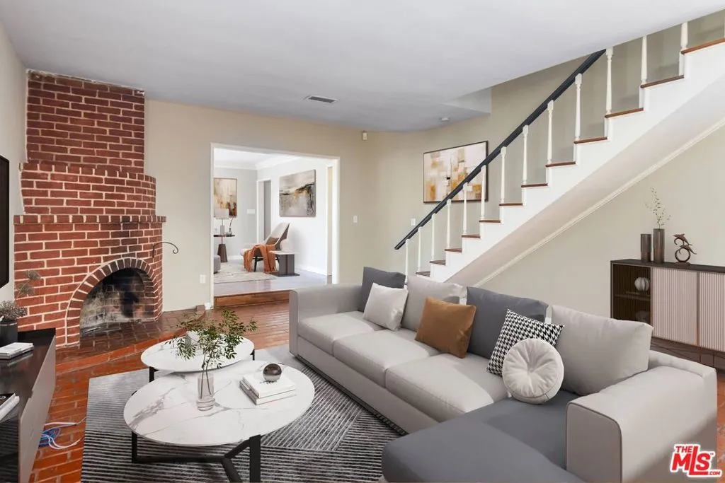 Los Angeles, California 90069, United States, 3 Bedrooms Bedrooms, ,4 BathroomsBathrooms,Residential,Active,16313