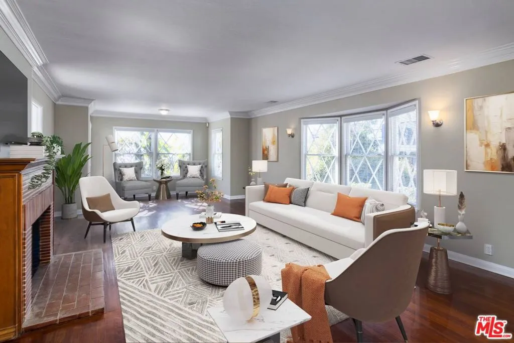 Los Angeles, California 90069, United States, 3 Bedrooms Bedrooms, ,4 BathroomsBathrooms,Residential,Active,16313