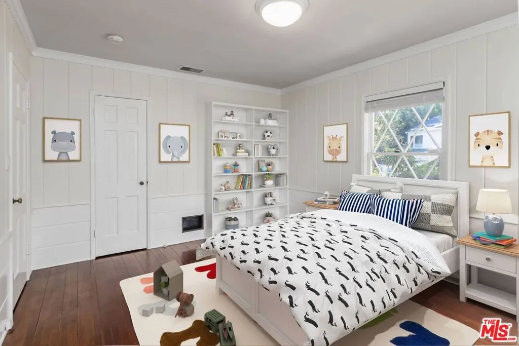 Los Angeles, California 90069, United States, 3 Bedrooms Bedrooms, ,4 BathroomsBathrooms,Residential,Active,16313