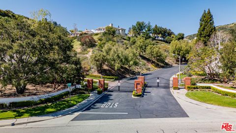 A home in Lake Sherwood