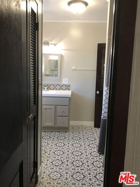 listing image 52
